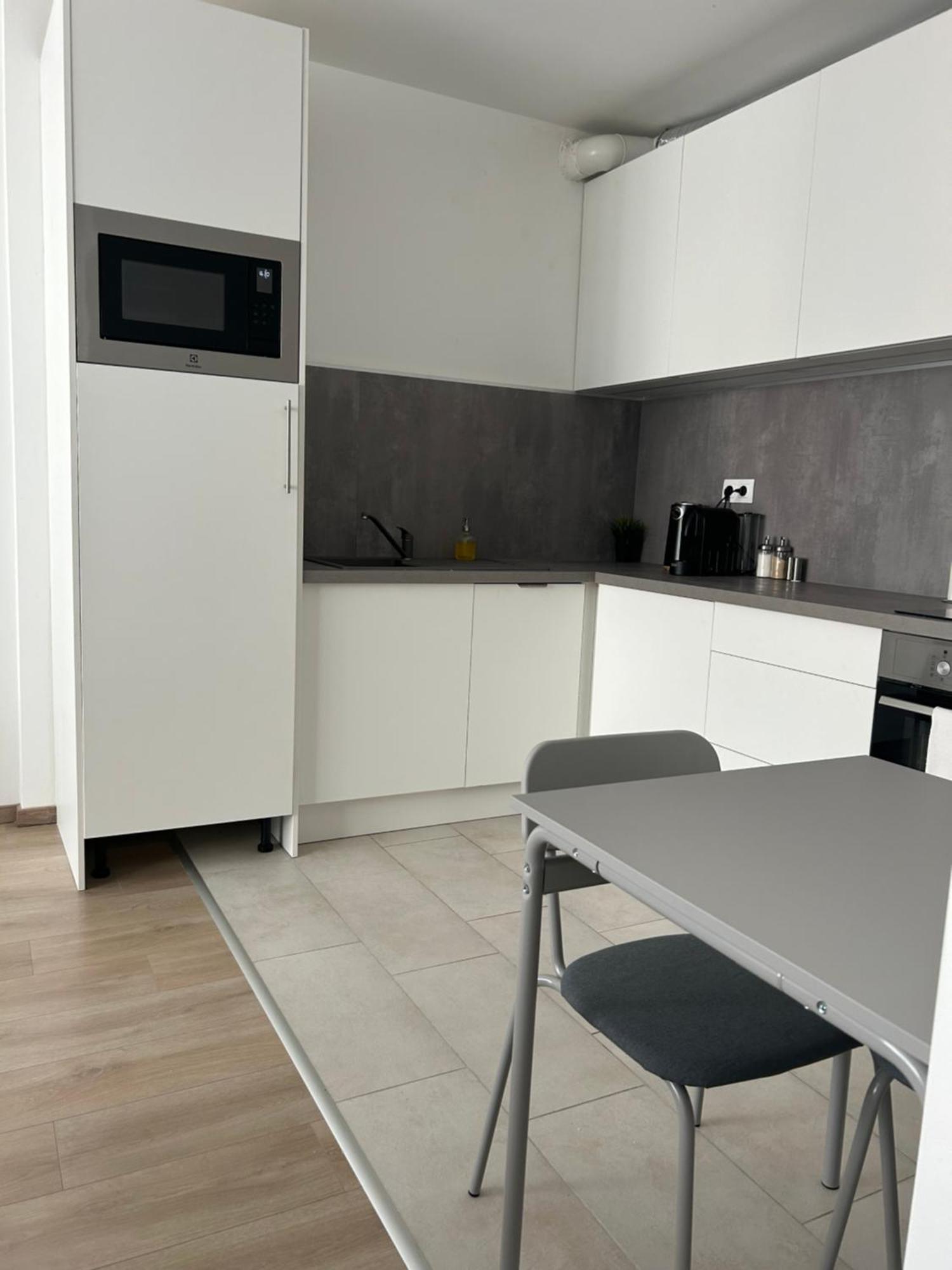 West Budapest-Edge Of Downtown-Free Parking المظهر الخارجي الصورة